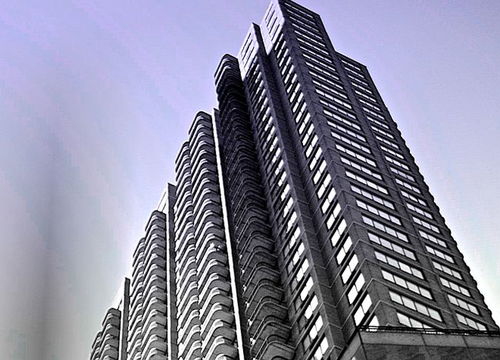 陽(yáng)光100與雅戈?duì)柕嚷?lián)合注資項(xiàng)目公司 合作開發(fā)天津億豪大廈